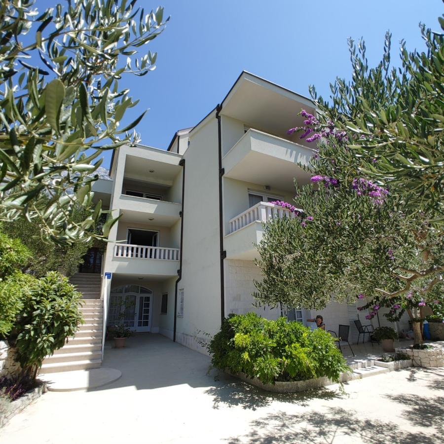 Apartments Villa Cizmic Baska Voda Exterior photo